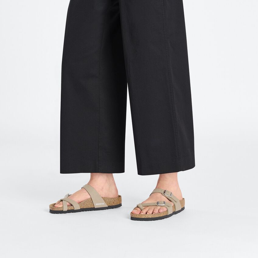 Mayari : Gray Taupe